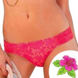 Victoria's Secret Lace Ruched Low-Rise Hipkini - M